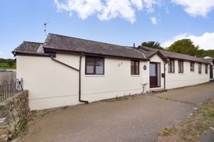 Front elevation - click for photo gallery